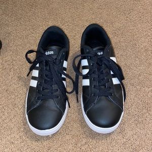 Adidas trendy shoes